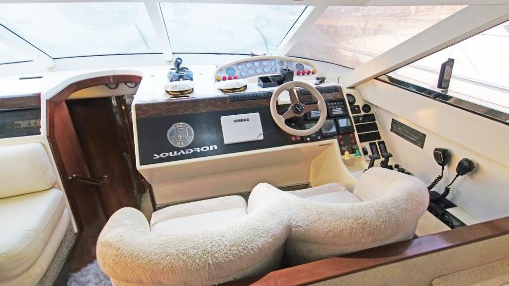 Fairline Squadron — фото 18
