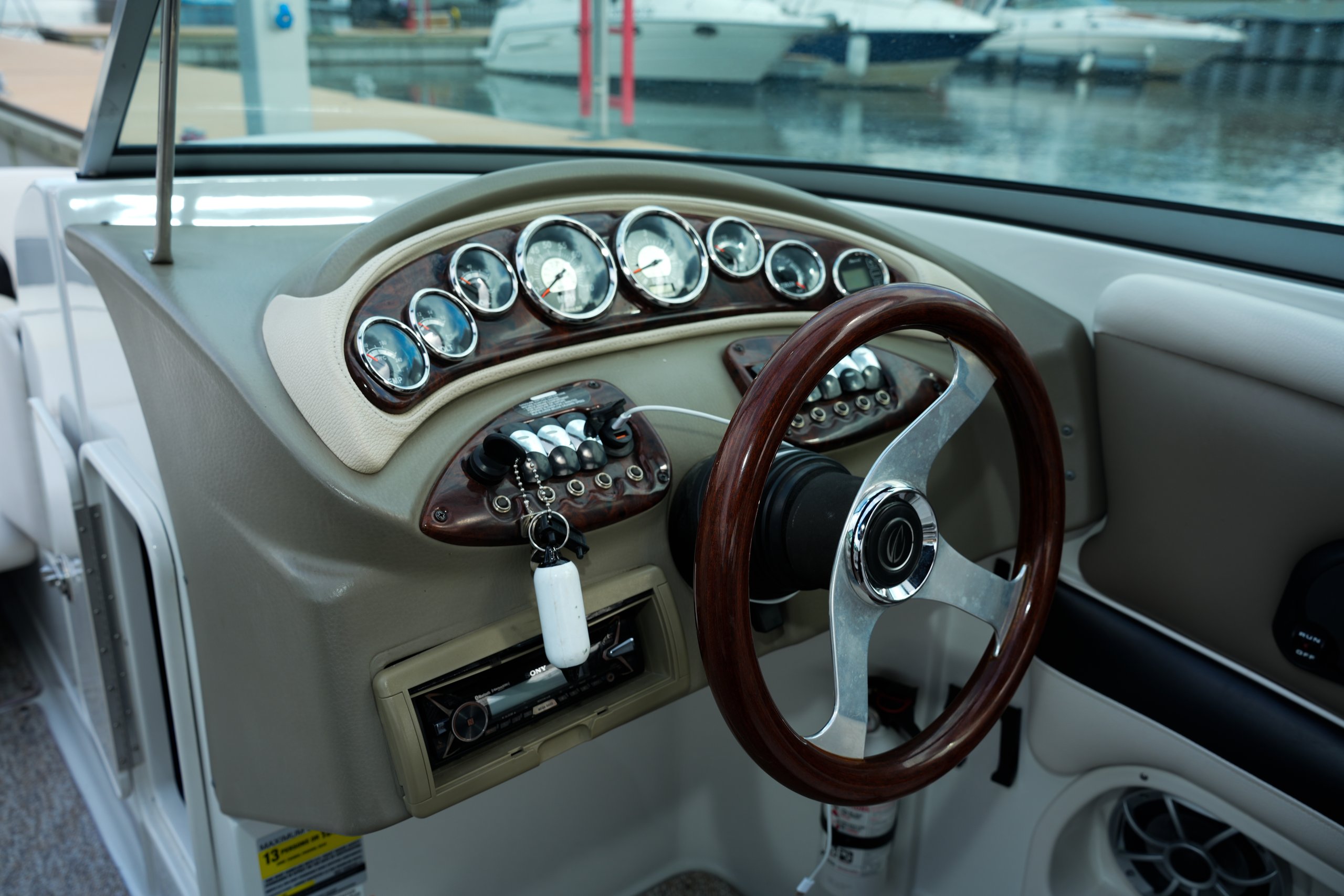 Crownline — фото 15