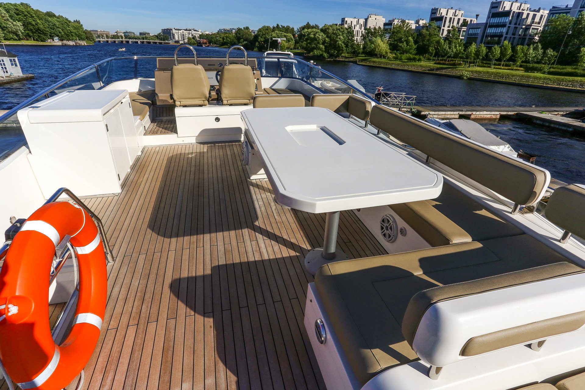 Fairline Squadron 65 "Санглара" (мин 3 часа) — фото 13