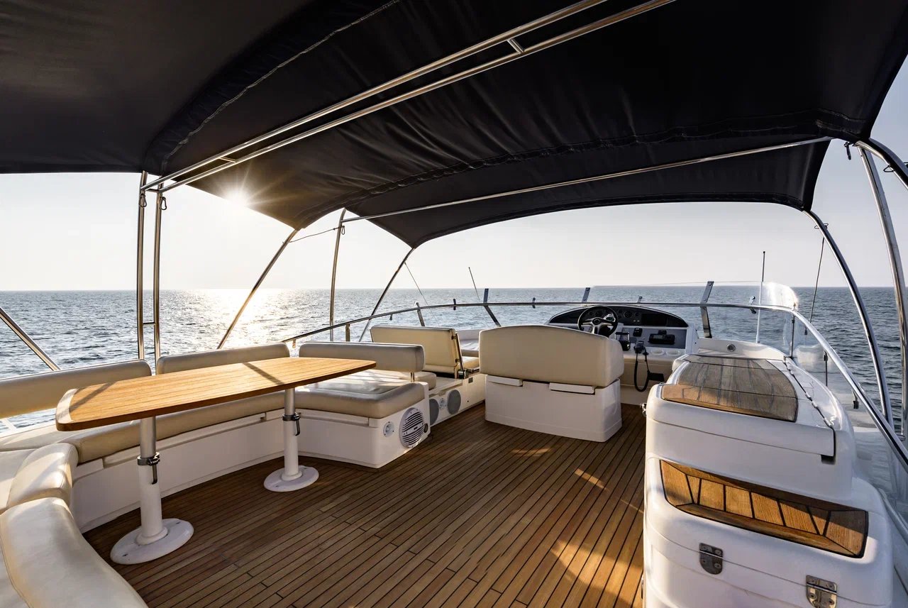 Fairline 68 VAL — фото 18
