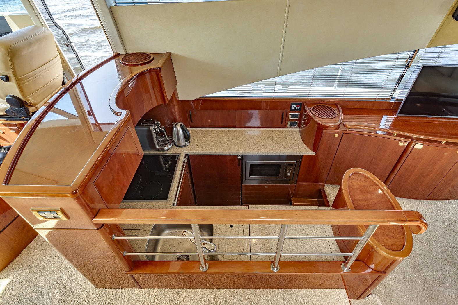 Fairline Squadron 58 — фото 8