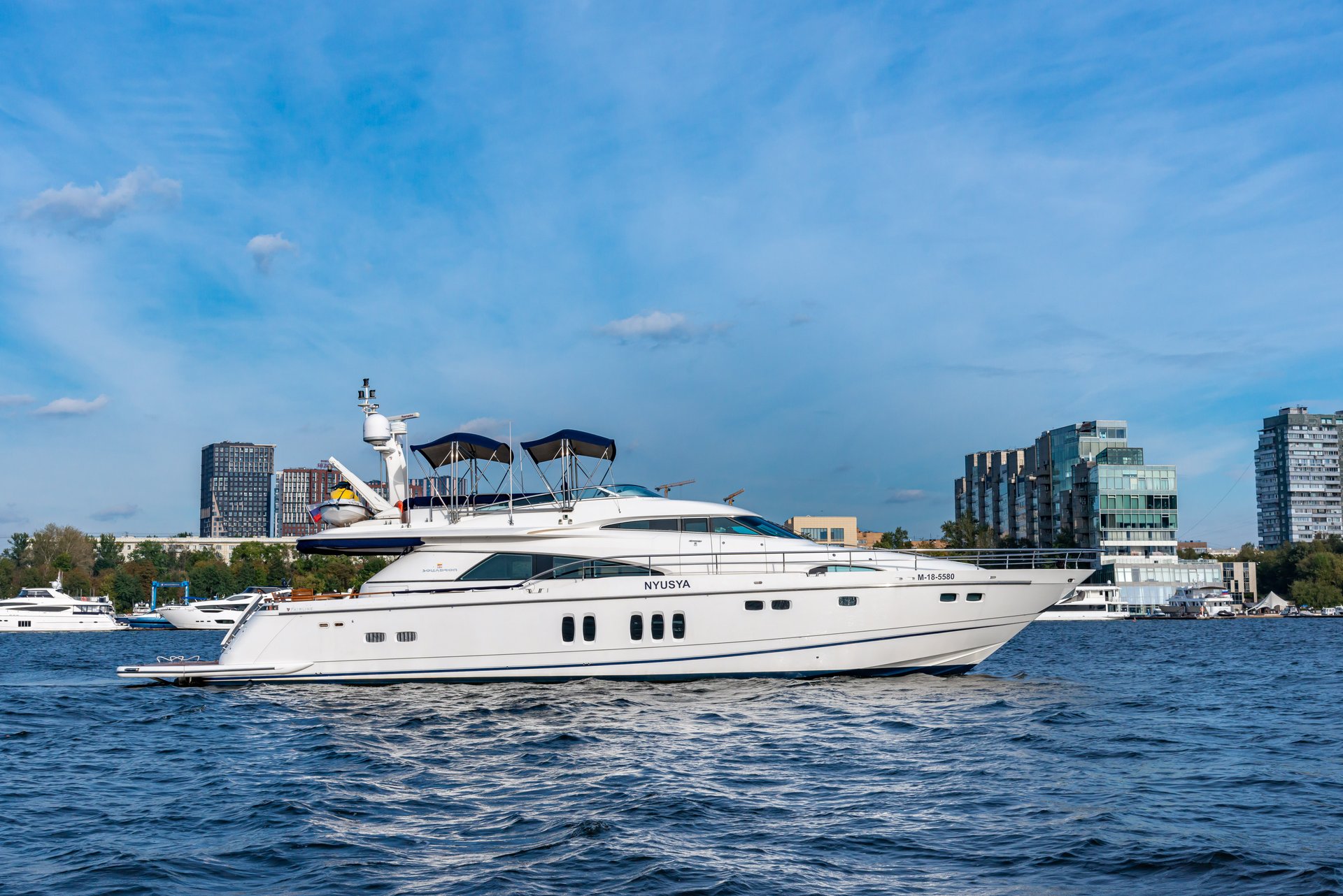 Fairline Squadron 78 (от 4 часов) — фото 8