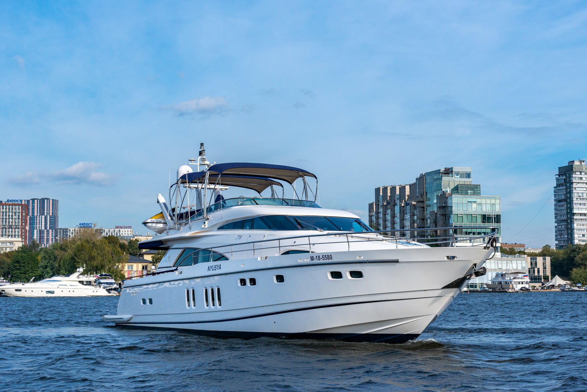 Fairline Squadron 78 (от 4 часов) — фото 11