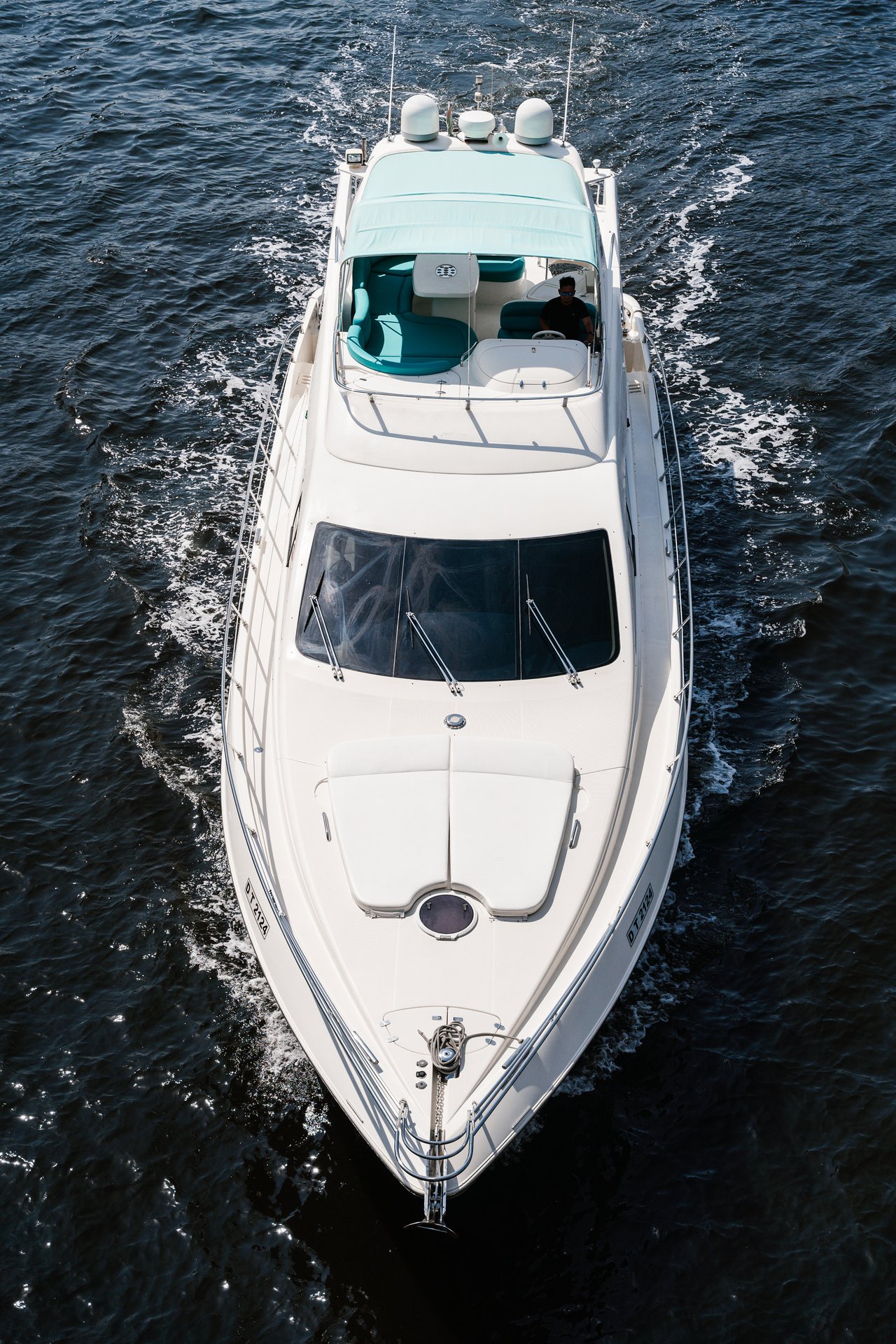 Azimut 62 "Tiffany" (мин 3 часа) — фото 15