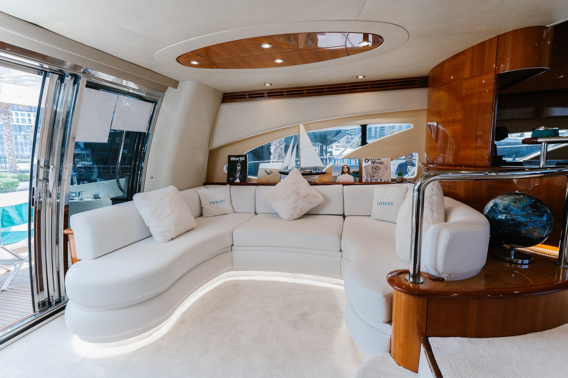 Azimut 62 "Tiffany" (мин 3 часа) — фото 16