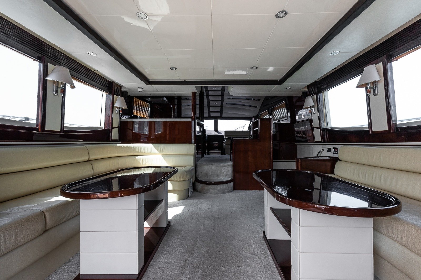 Ocean Princess 80 Ft (на закат от 3 часов и вообще все по договоренности) — фото 3