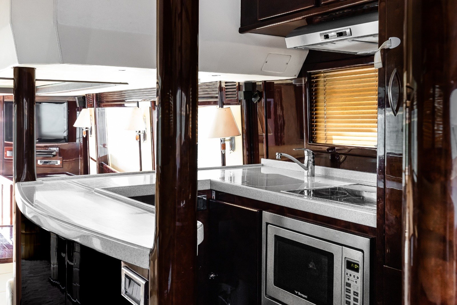 Ocean Princess 80 Ft (на закат от 3 часов и вообще все по договоренности) — фото 10