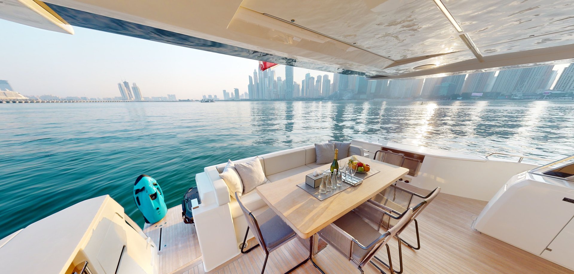 Ferretti 780 Bella III (мин 4 часа) — фото 2