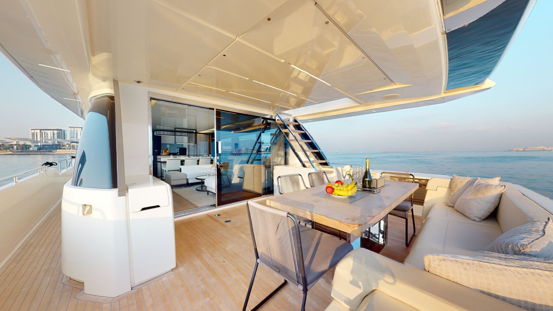 Ferretti 780 Bella III (мин 4 часа) — фото 13
