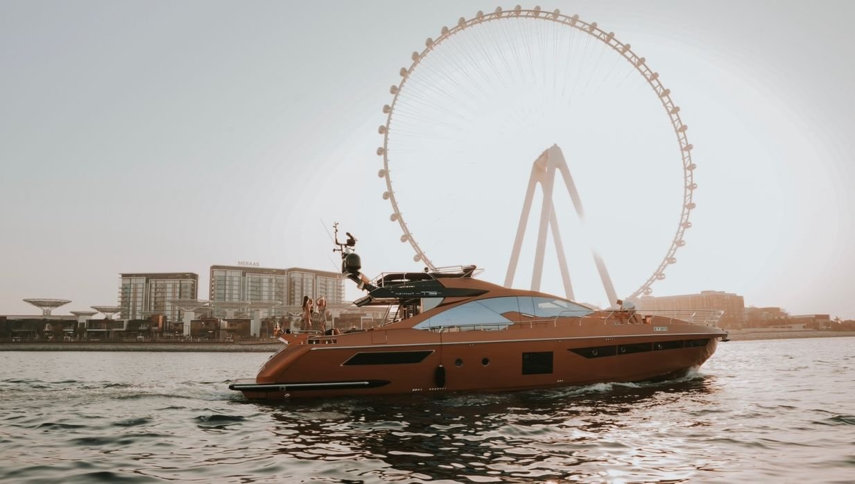 Azimut 77 WORLD TRAVELER (от 3 часов) — фото 8