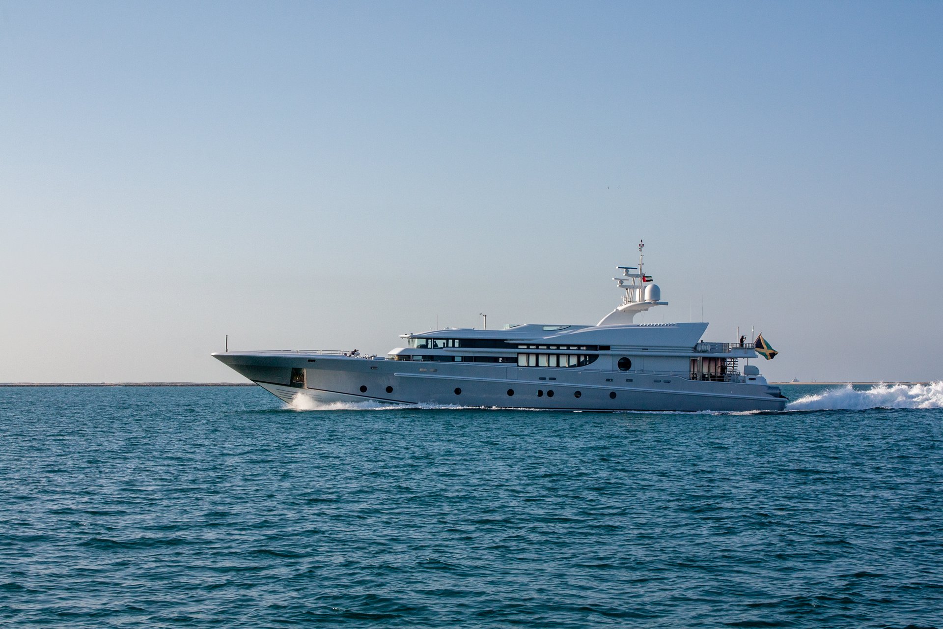 Feadship 164ft RANA (от 6 часов, в некоторых случаях от 4) — фото 5